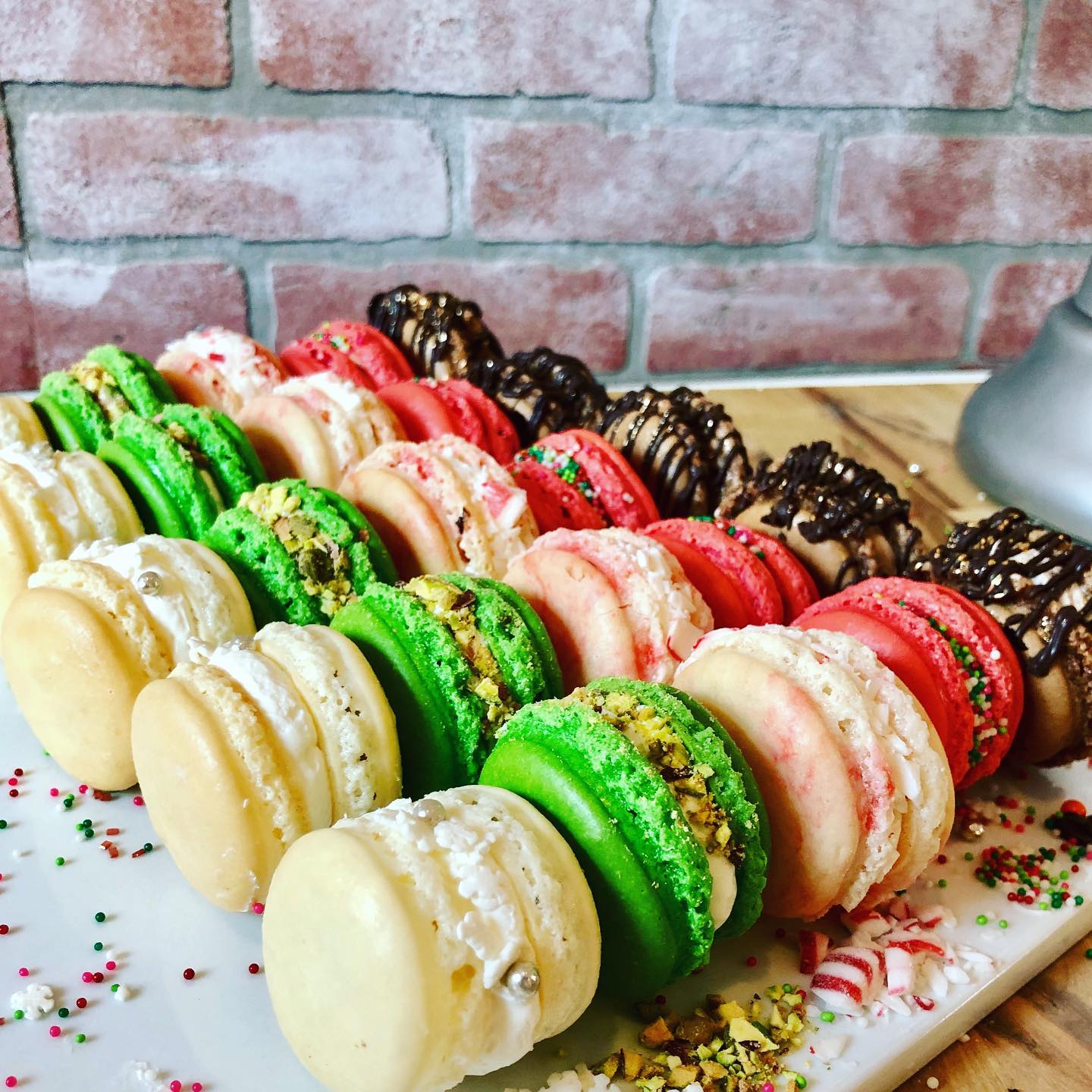 christmas macarons